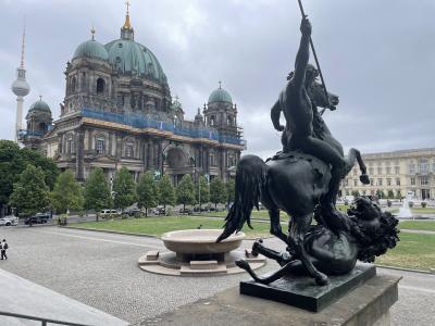 Berliner Dome (from the antiquities museum).